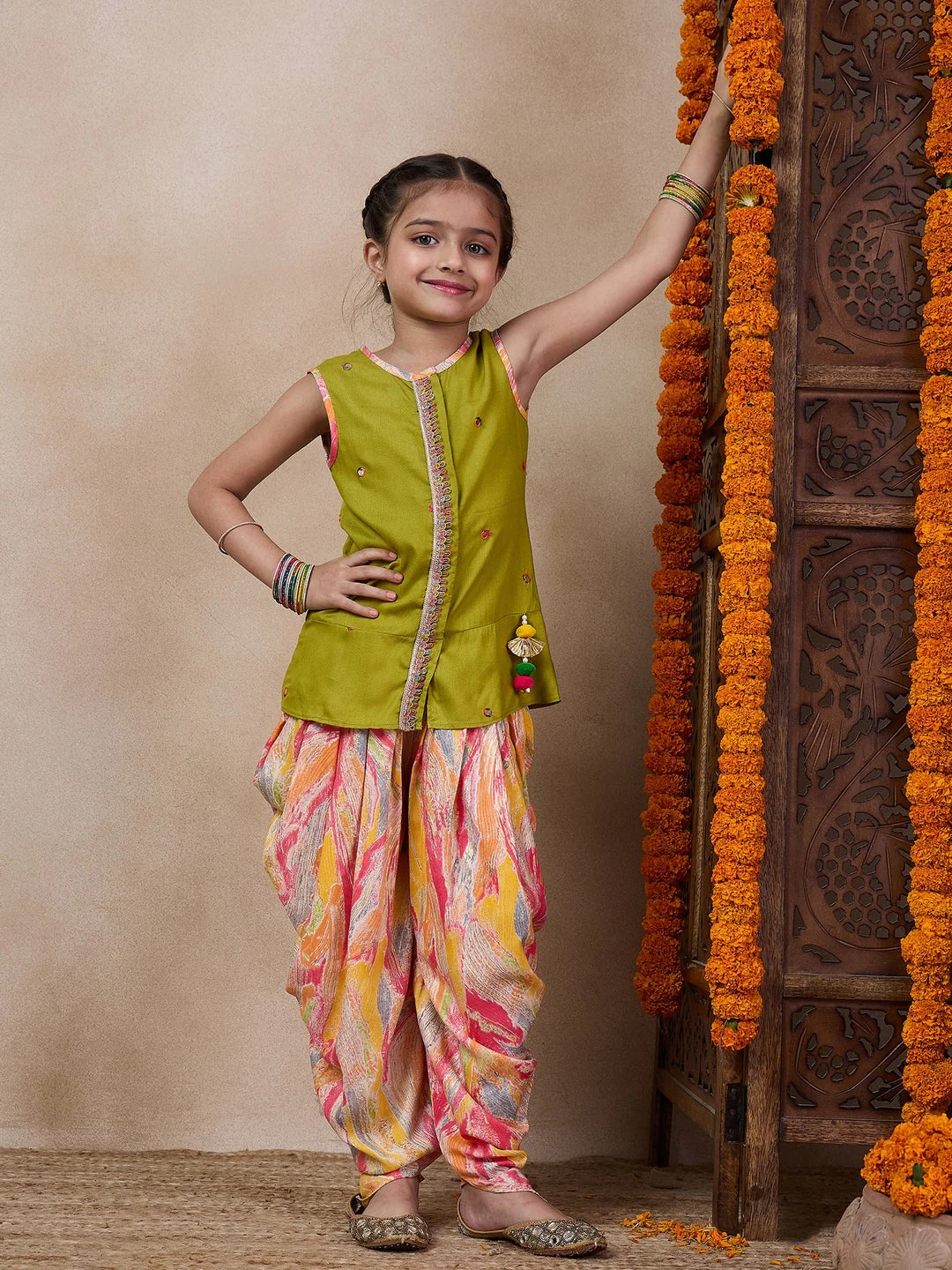 Girls Floral Embroidered Sleeveless A-Line Sequinned Kurti With Dhoti Pants (DH-MULTIDHOTI) - Image 6