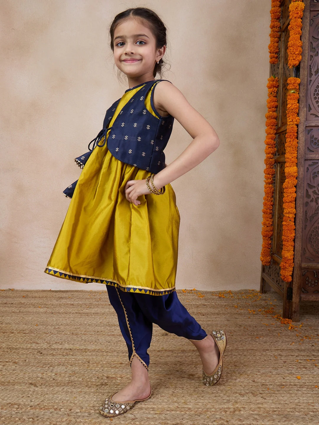 Girls Anarkali Round Neck Sleeveless Kurta With Dhoti Pants Jacket (DH-MUSTARDBLUECHANDERI) - Image 3
