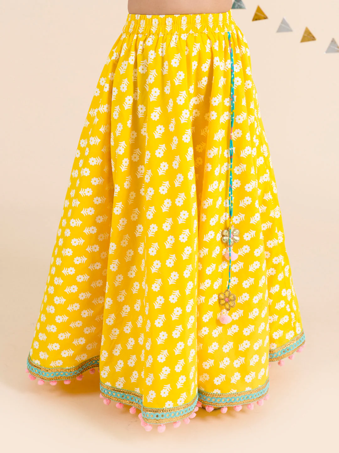 Girls Yellow & Turquoise Blue Printed Ready to Wear Lehenga & Blouse With Dupatta (L-Yellowfoil) - Image 5