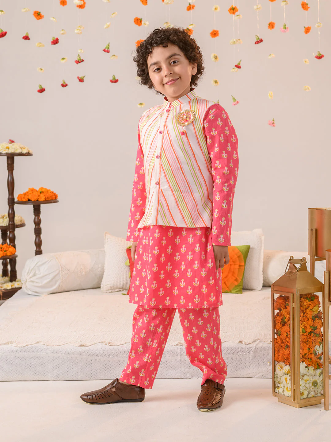 Boys Ethnic Motifs Printed Pure Cotton Kurta with Pyjamas & Nahru Jacket (KP-MULTISTRIPE) - Image 4