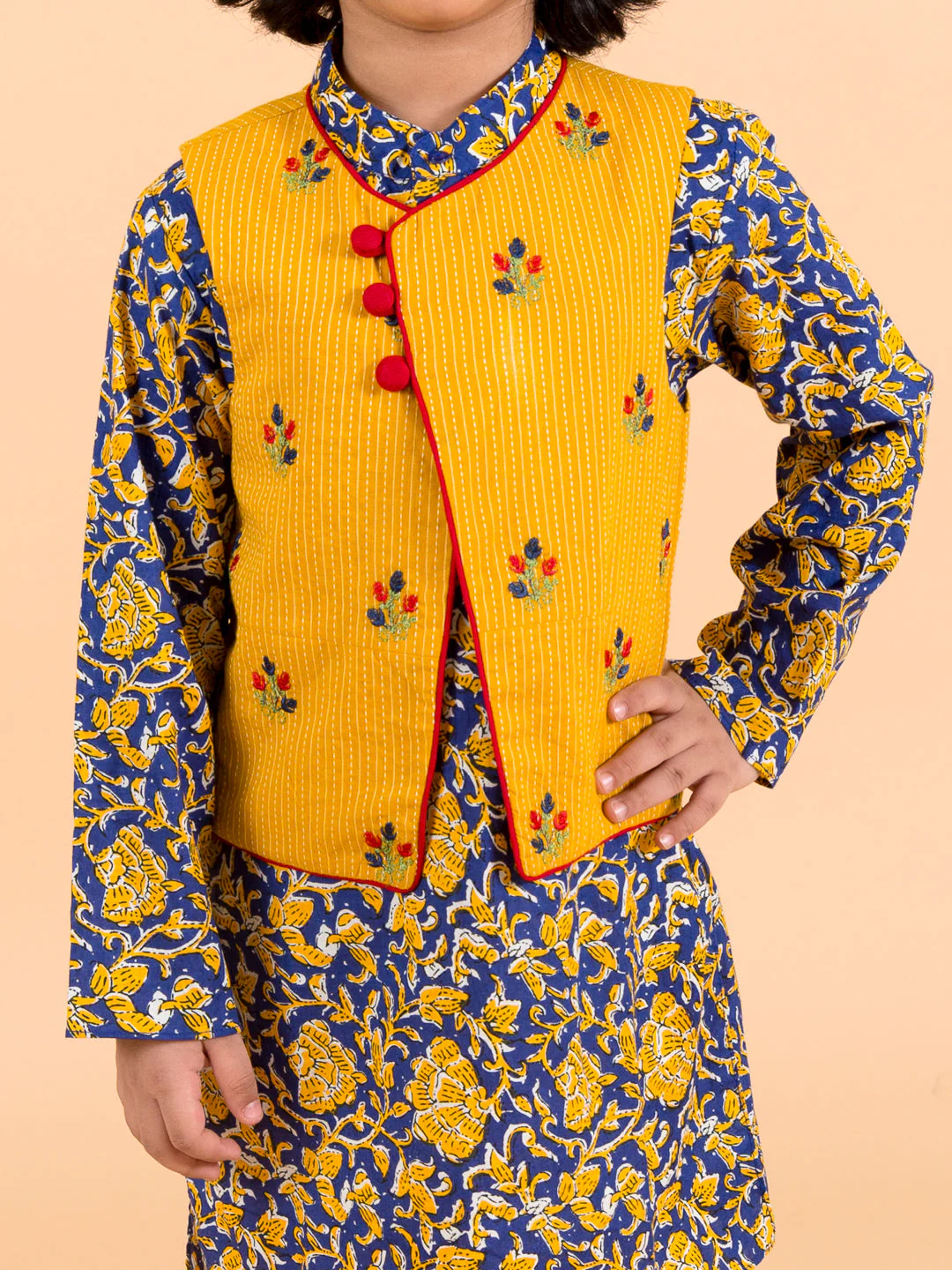 Boys Navy Blue Floral Printed Pure Cotton Kurta with Trousers & With Dupatta (Kp-Navyjaal) - Image 4